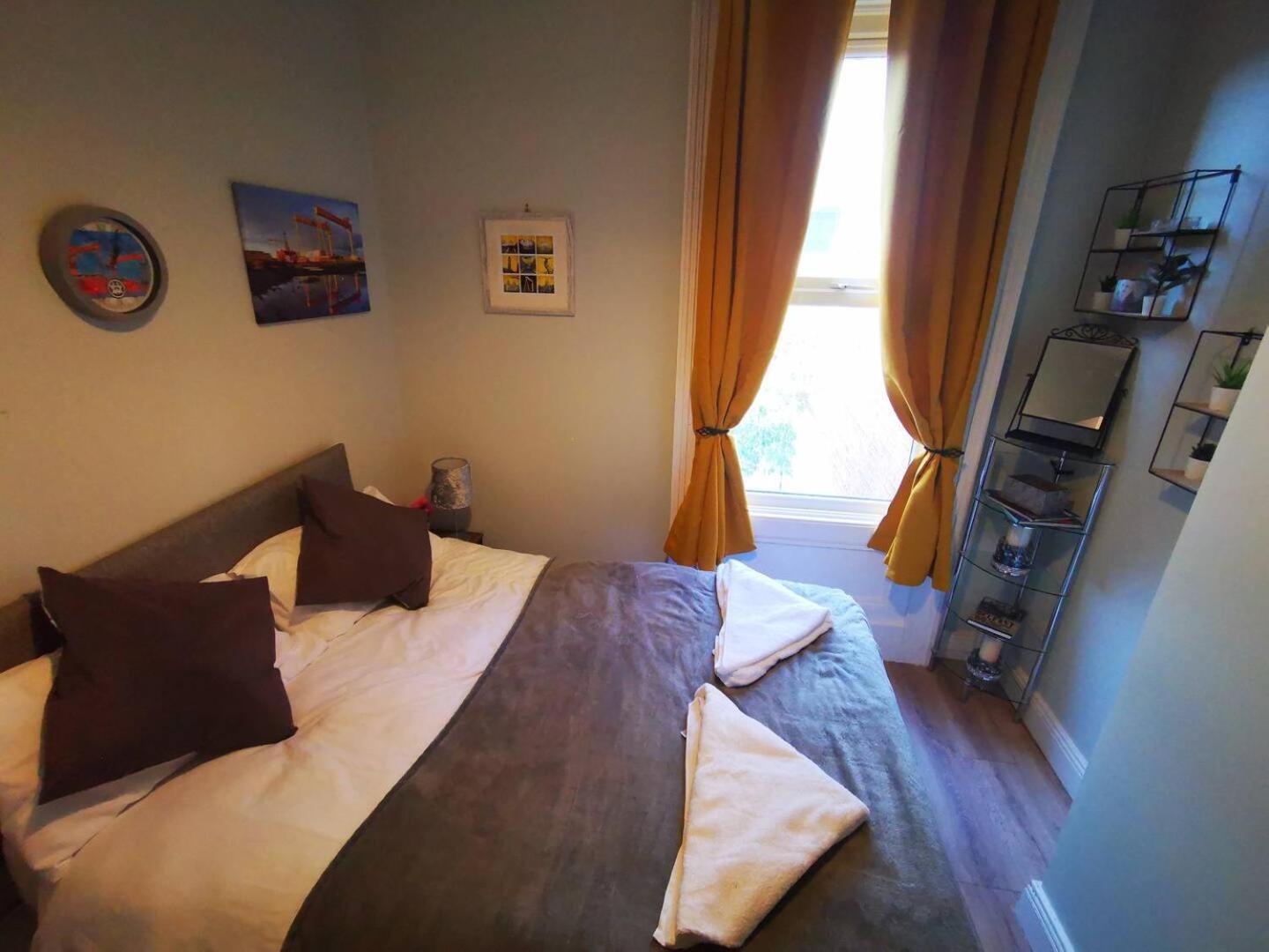 4 Bed Boutique House Lisburn Road Villa Belfast Buitenkant foto